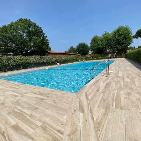 Apartament Casa Vittoria Sirmione Zewnętrze zdjęcie