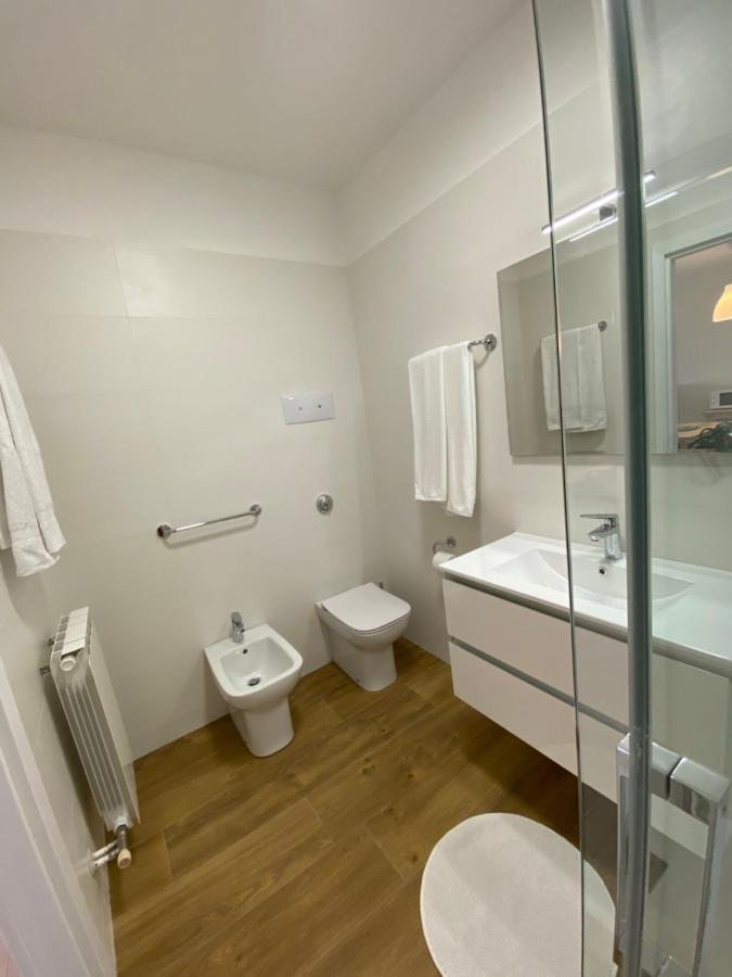 Apartament Casa Vittoria Sirmione Zewnętrze zdjęcie