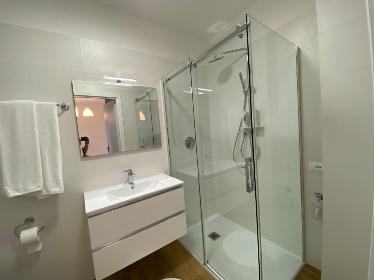Apartament Casa Vittoria Sirmione Zewnętrze zdjęcie
